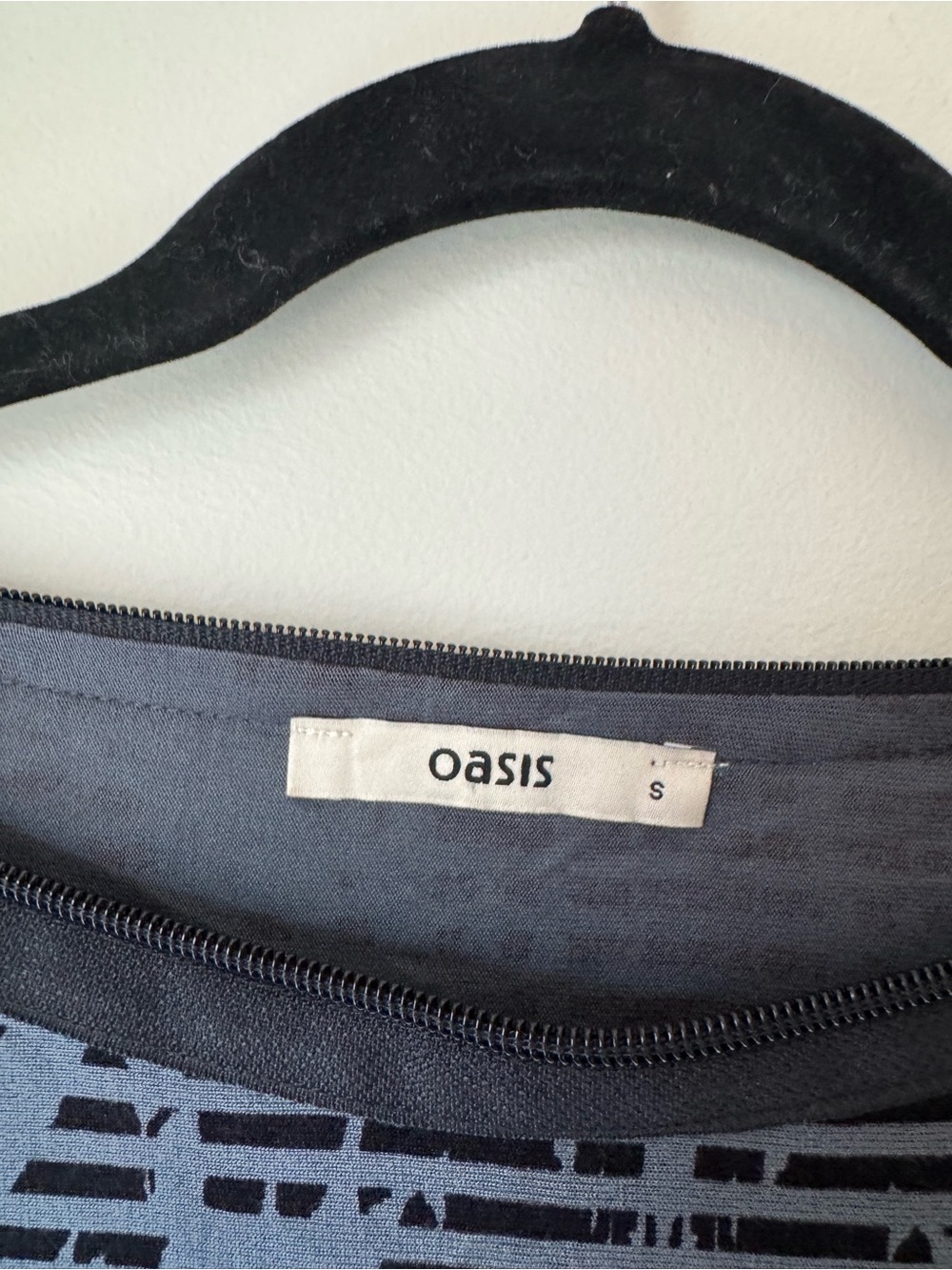 Oasis Gray and Black Patterned Midi body hugging super soft Dress - Picture 10 of 12